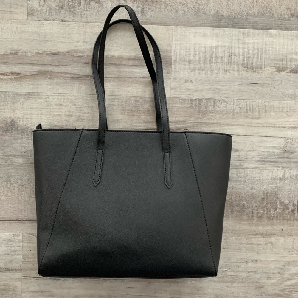 Shoulder Tote